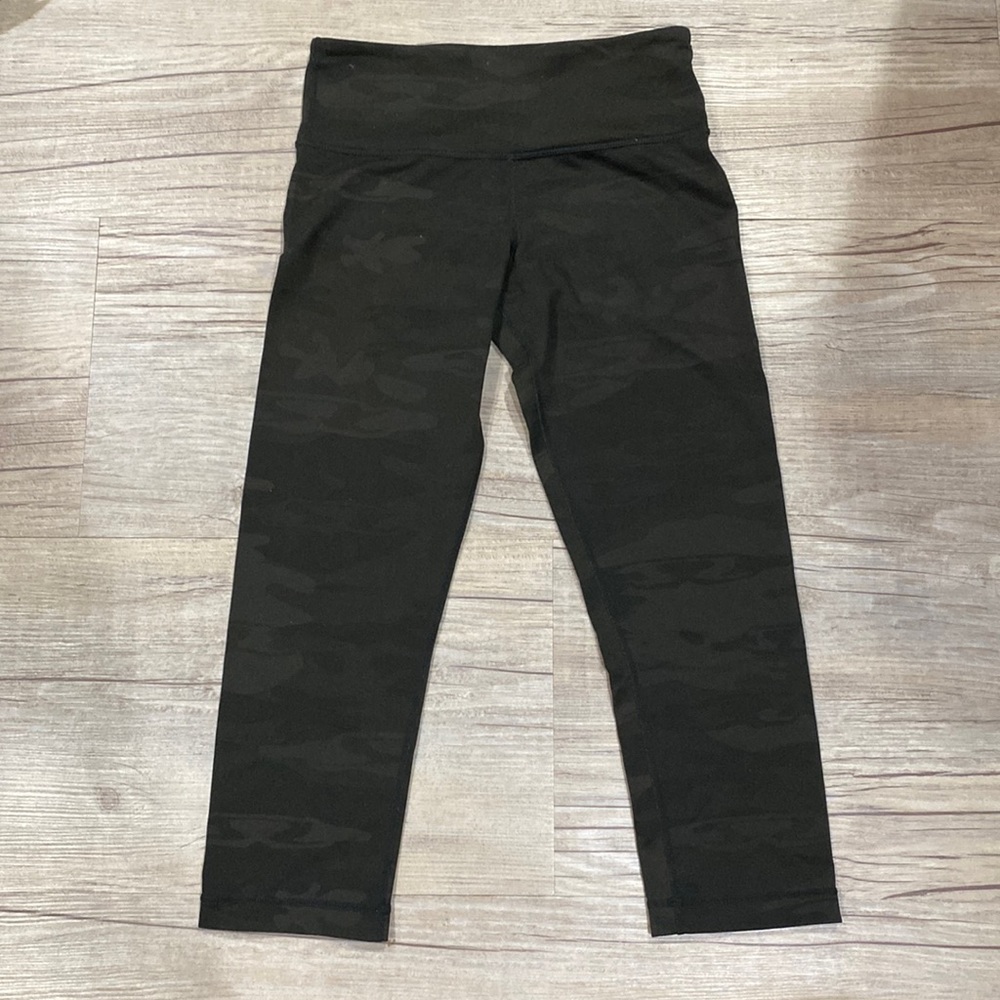 Lululemon Camo Leggins